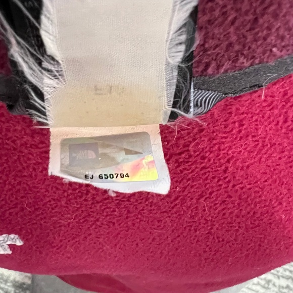 The North Face- Full Zip Fleece - Picture 8 of 9